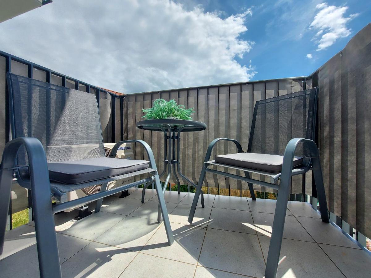 Apartament Nad Zalewem Dziwnowek Bagian luar foto
